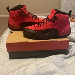 Jordan 12 Reverse Flu Game !